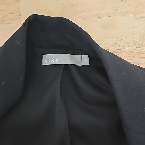 Vince Single Button Notched Collar Soft Crepe Blazer Jacket Size 4 *Inner‎ Flaw* - Picture 4 of 11